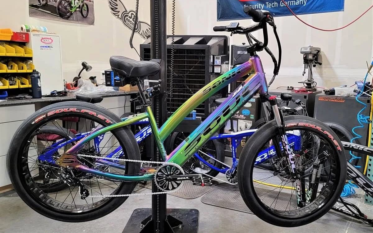 SOUL E-Bikes Sonic Pro X 26″ Step-Over